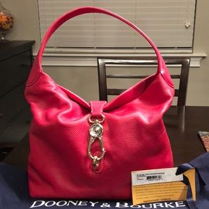 Dooney & Bourke shoulder bag/purse